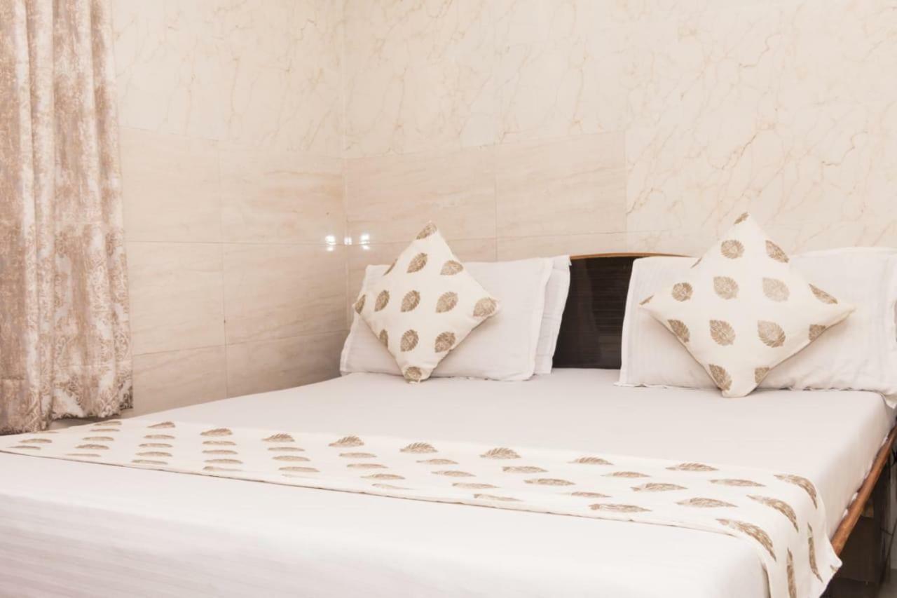 Hotel Star Suite Mumbai Exterior photo